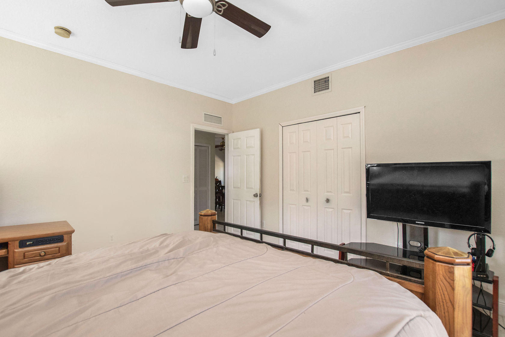 814 Madrid Road Key Largo, FL 33037 - Photo 22 of 40 virtual-tour-303023-20 - Copy