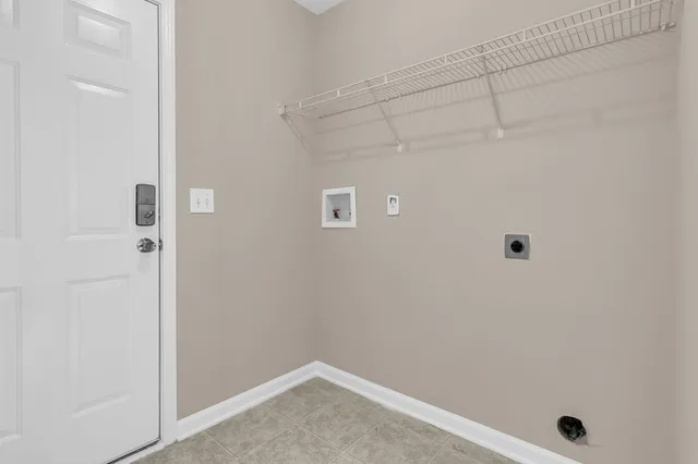 $2,900 | 5204 Carlisle Court, Summerville, SC 29485