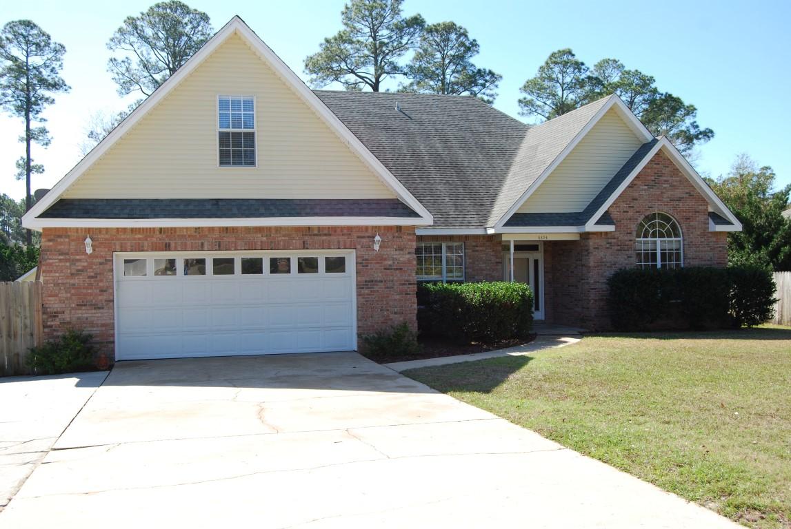 4454 Woodbridge Road Niceville, FL 32578 - Photo 1 of 27 Front of home