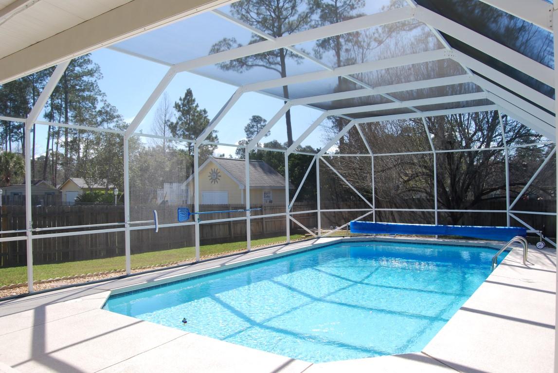 4454 Woodbridge Road Niceville, FL 32578 - Photo 3 of 27 Swimming Pool