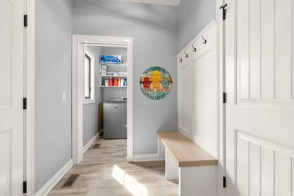 $1,150,000 | 40 Lane 283 Hamilton Lake, Hamilton, IN 46742