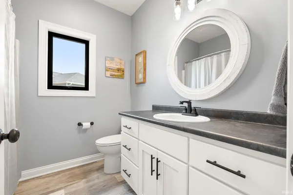 $1,150,000 | 40 Lane 283 Hamilton Lake, Hamilton, IN 46742