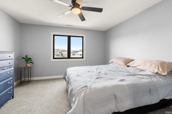 $1,150,000 | 40 Lane 283 Hamilton Lake, Hamilton, IN 46742