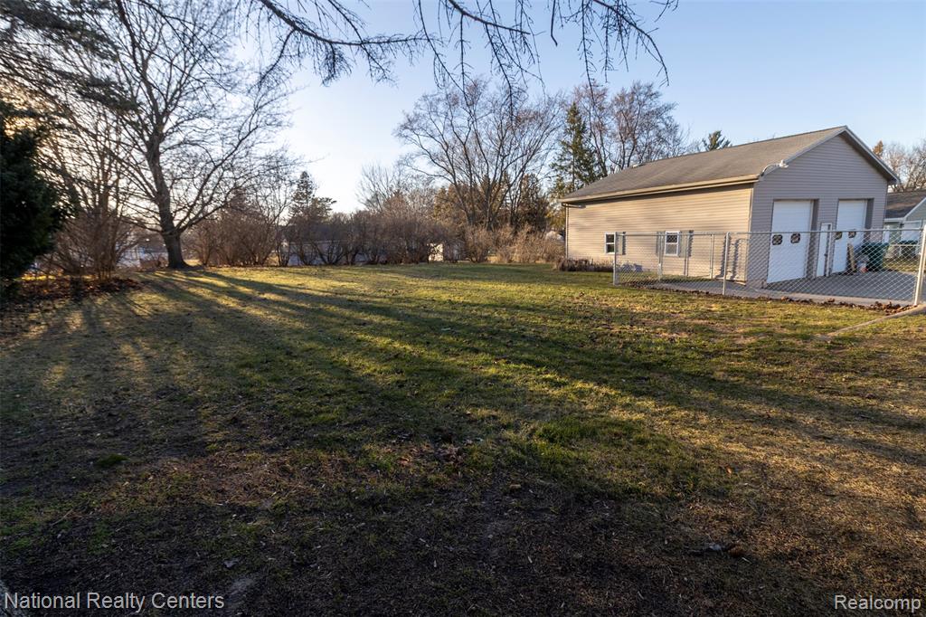 529 North Watkins Street Perry, MI 48872 - Photo 35 of 37