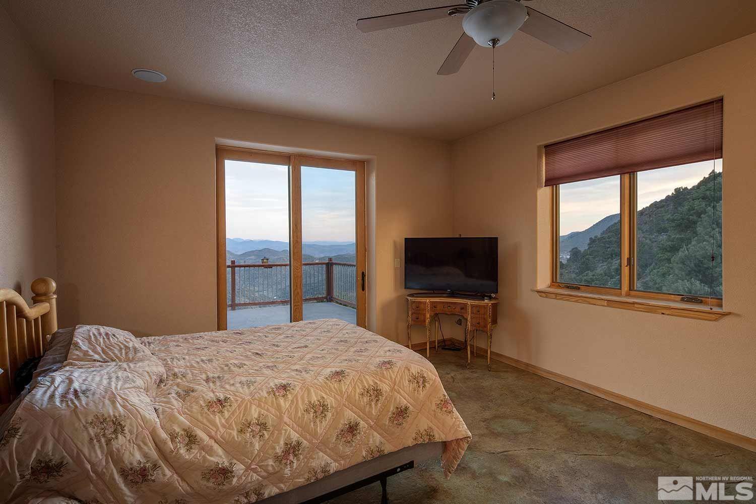 27200 Riverview Road Reno, NV 89521 - Photo 10 of 35 Photo 10