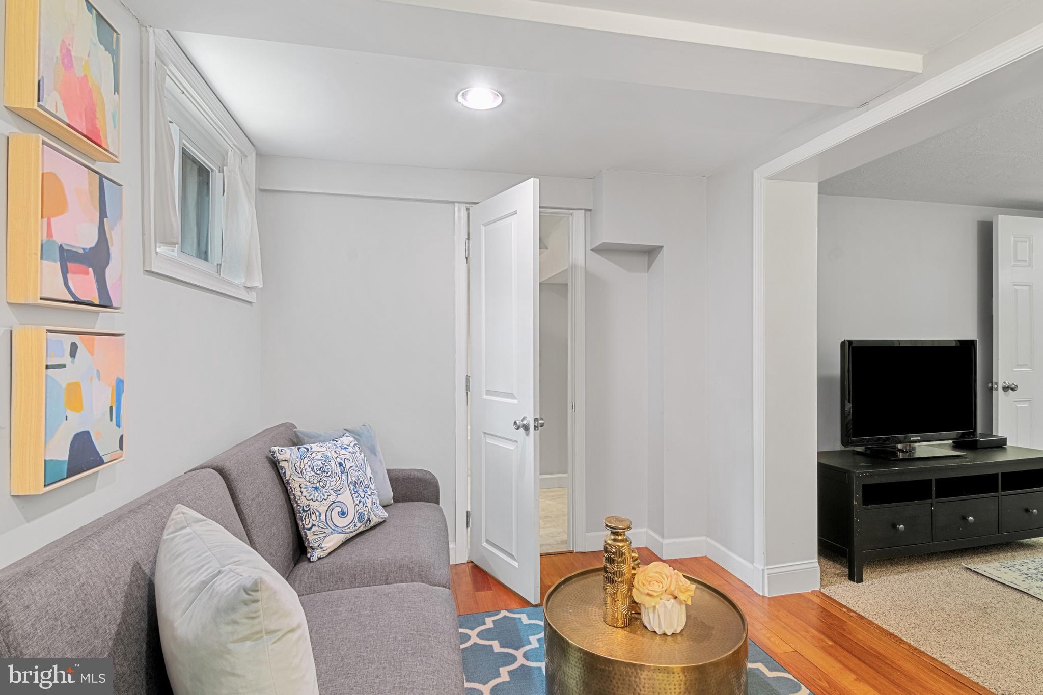 612 Ellsworth Drive Silver Spring, MD 20910 - Photo 31 of 43