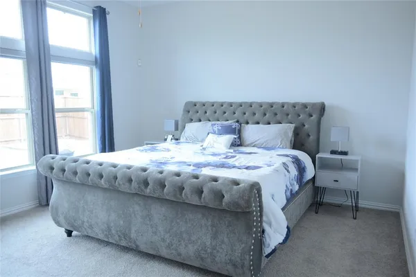 $2,800 | 11441 White River Drive, Aubrey, TX 76227