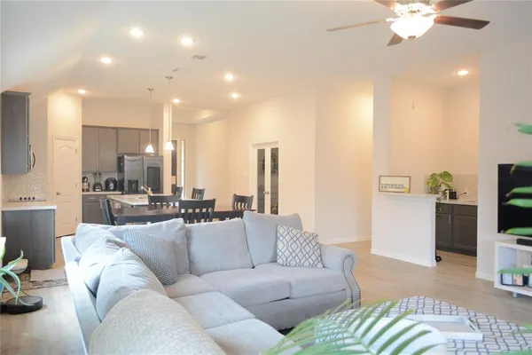 $2,800 | 11441 White River Drive, Aubrey, TX 76227