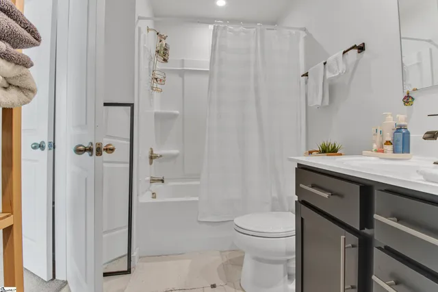 $219,990 | 34 Tidworth Drive, Greer, SC 29651