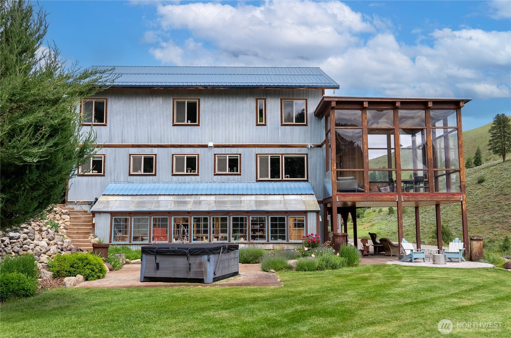 494 Rendezvous Road Winthrop, WA 98862 - Photo 5 of 40