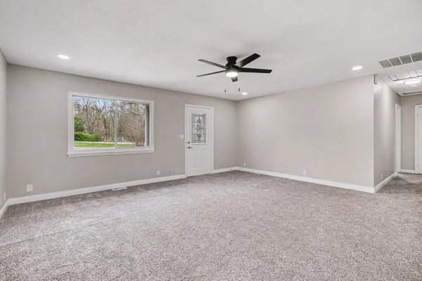 $529,000 | 1207 Montclair Court, Lawrenceburg, IN 47025