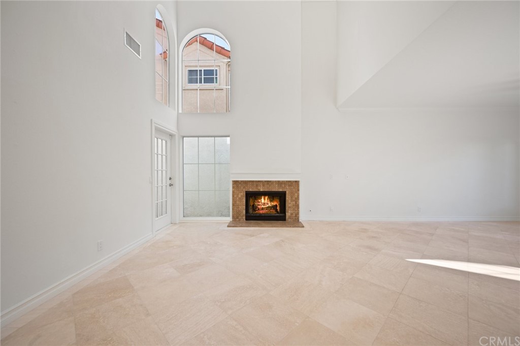 17 St John Dana Point, CA 92629 - Photo 7 of 28 a view of an empty room