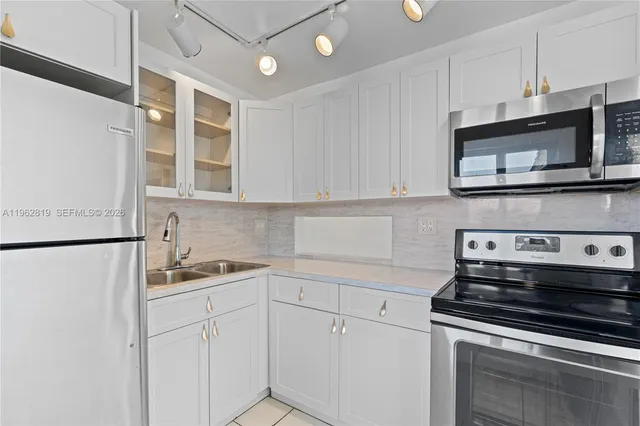 $185,000 | 505 Northwest 177th Street, Unit 243, Miami Gardens, FL 33169