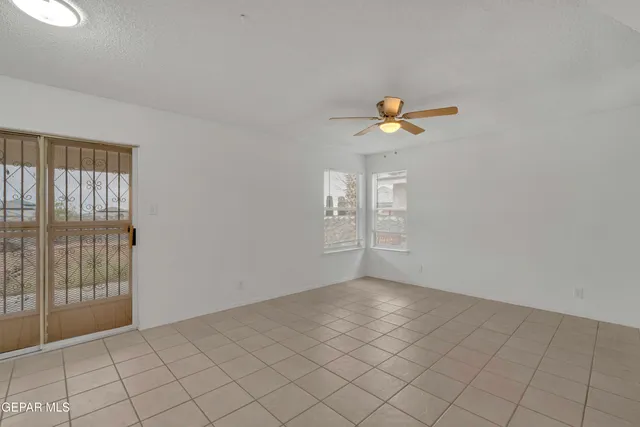 $250,000 | 11348 Loma Linda Circle, El Paso, TX 79934