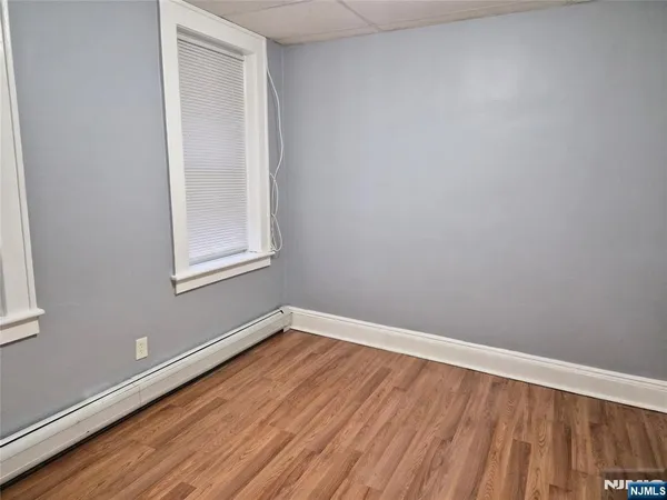 $1,425 | Undisclosed Address, Clifton, NJ 07011