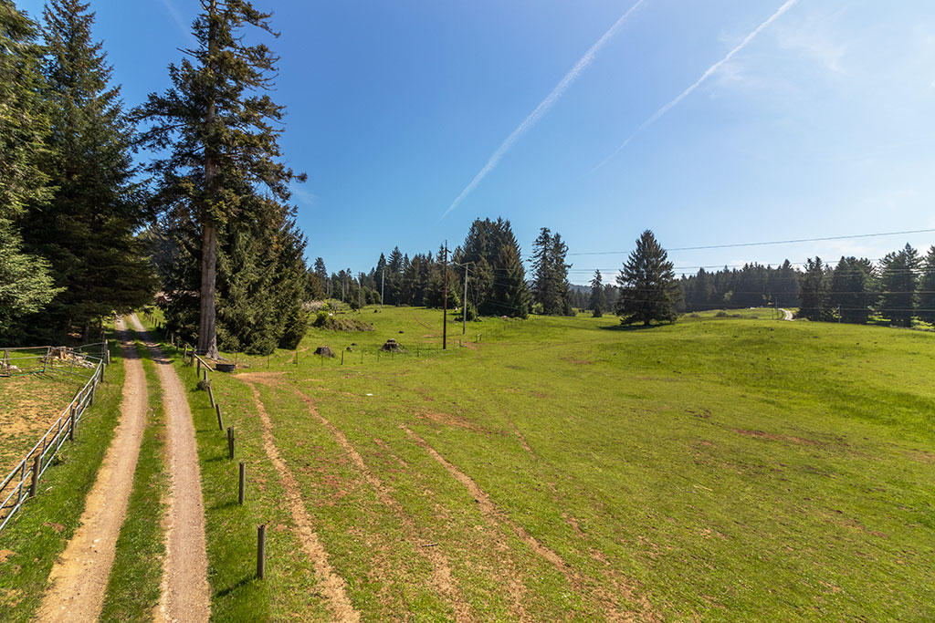 1255 Alder Grove Road Arcata, CA 95521 - Photo 18 of 72