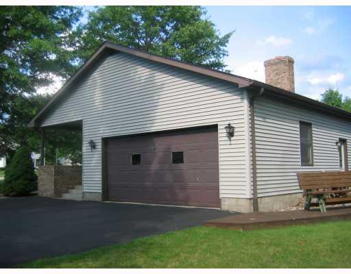 3550 Lee Run Road Hermitage, PA 16148 - Photo 5 of 18 Exterior Front.