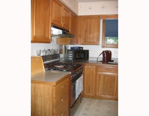 3550 Lee Run Road Hermitage, PA 16148 - Photo 6 of 18 Kitchen.