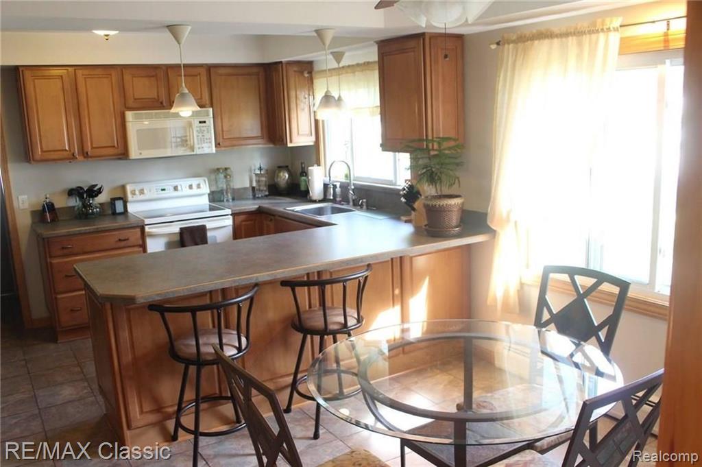 2599 East Thirteen Mile Road Warren, MI 48092 - Photo 12 of 43 Gallery Image 12