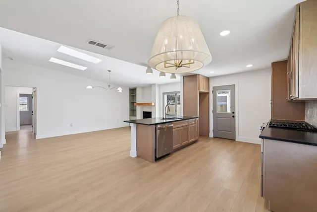 $425,000 | 10424 Quail Ridge Drive, Austin, TX 78758