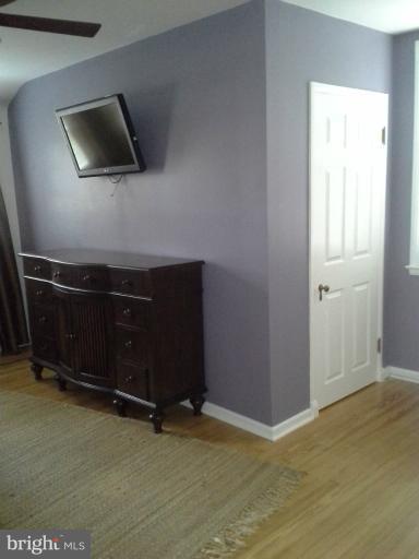 421 Rolling Rd. Catonsville, MD 21228 - Photo 11 of 26