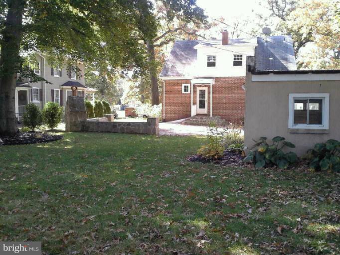 421 Rolling Rd. Catonsville, MD 21228 - Photo 24 of 26 a view of a house with a yard