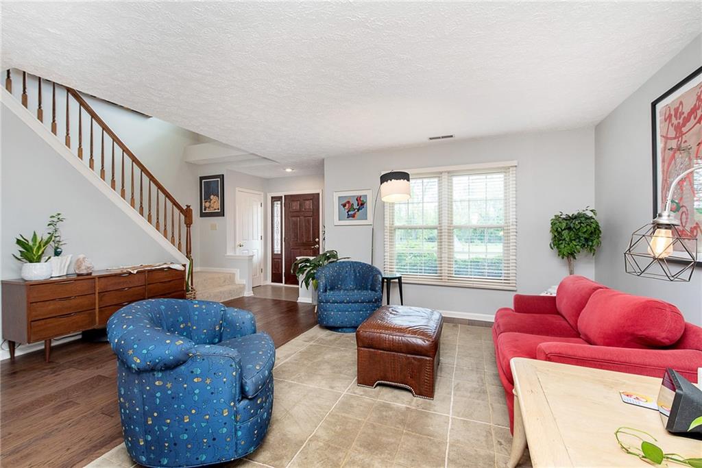 7670 Willow Ridge Fishers, IN 46038 - Photo 7 of 32 Gallery Image 7