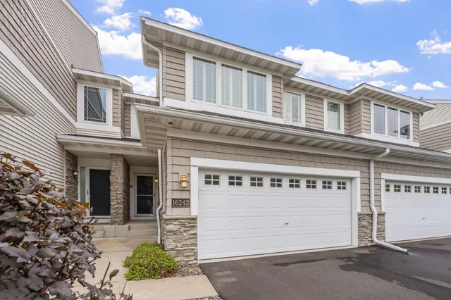 $399,500 | 16242 50th Avenue North, Plymouth, MN 55446