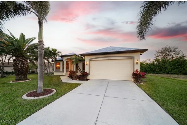 $3,500 | 118 Southeast 23rd Place, Cape Coral, FL 33990
