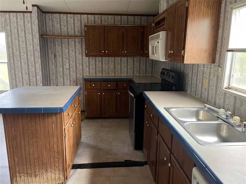 193 Gun Club Road Denison, TX 75021 - Photo 14 of 20