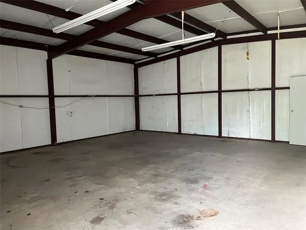 $158,000 | 193 Gun Club Road, Denison, TX 75021