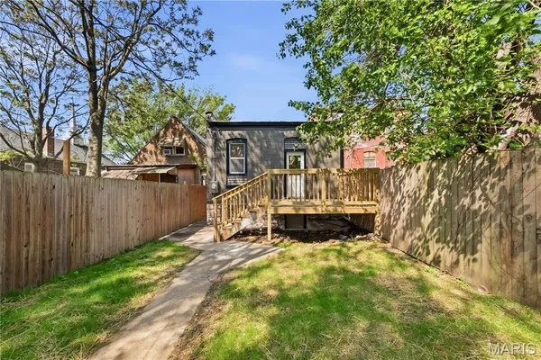 $239,900 | 3450 Minnesota Avenue, St. Louis, MO 63118
