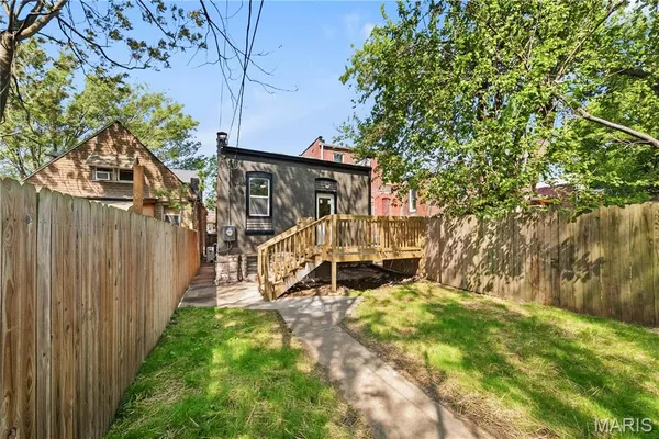 $239,900 | 3450 Minnesota Avenue, St. Louis, MO 63118