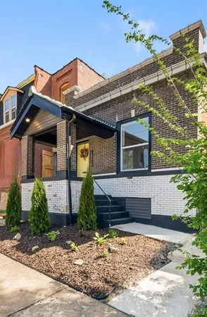$239,900 | 3450 Minnesota Avenue, St. Louis, MO 63118