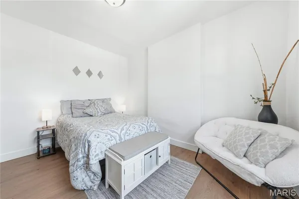 $239,900 | 3450 Minnesota Avenue, St. Louis, MO 63118