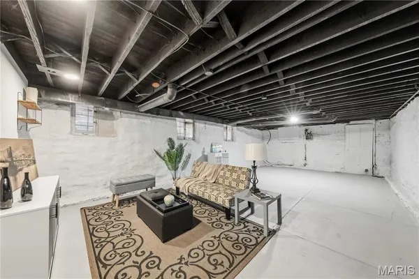 $239,900 | 3450 Minnesota Avenue, St. Louis, MO 63118