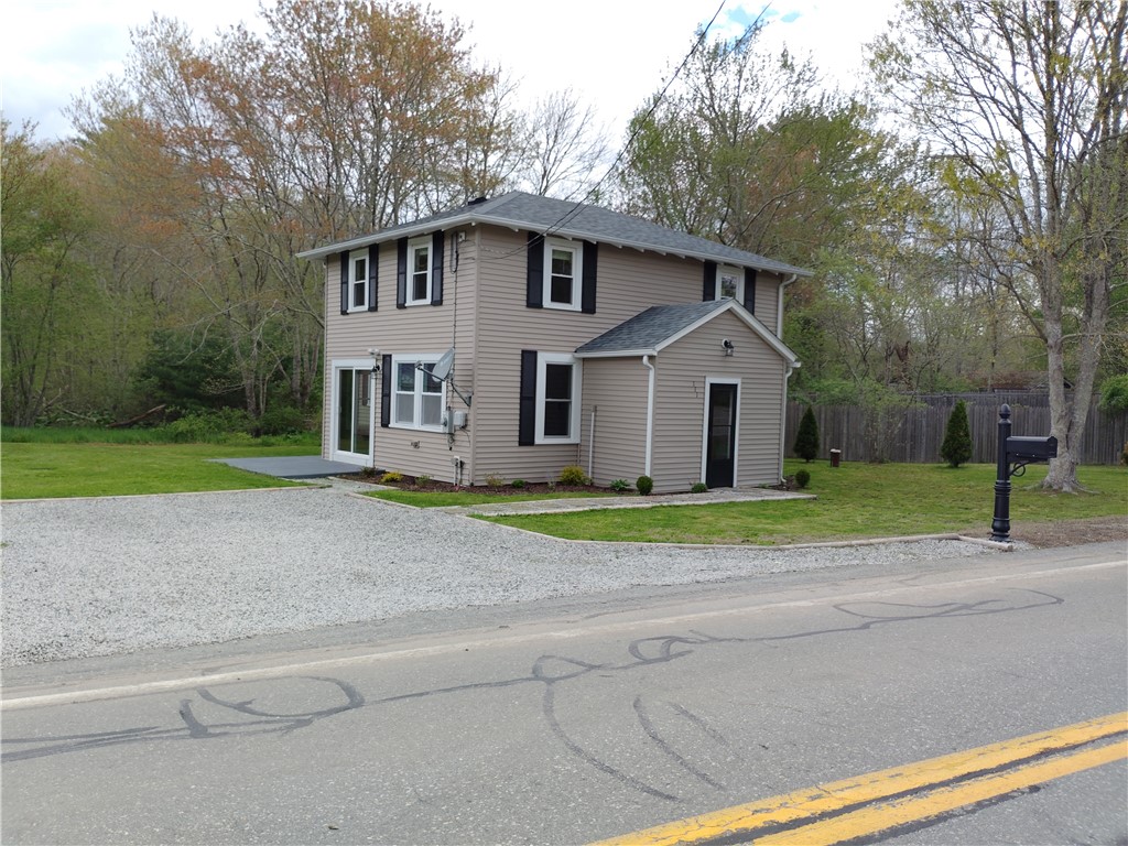 111 Hopkins Hollow Road Coventry, RI 02827 - Photo 3 of 22