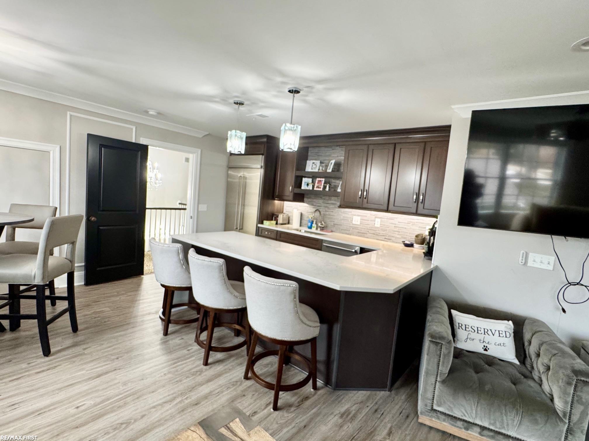 605 Lake Shore Road Grosse Pointe, MI 48236 - Photo 48 of 65 50189674-E0D4FA24-BABD-4AA3-9DE2-449B8906FA9B.JPG