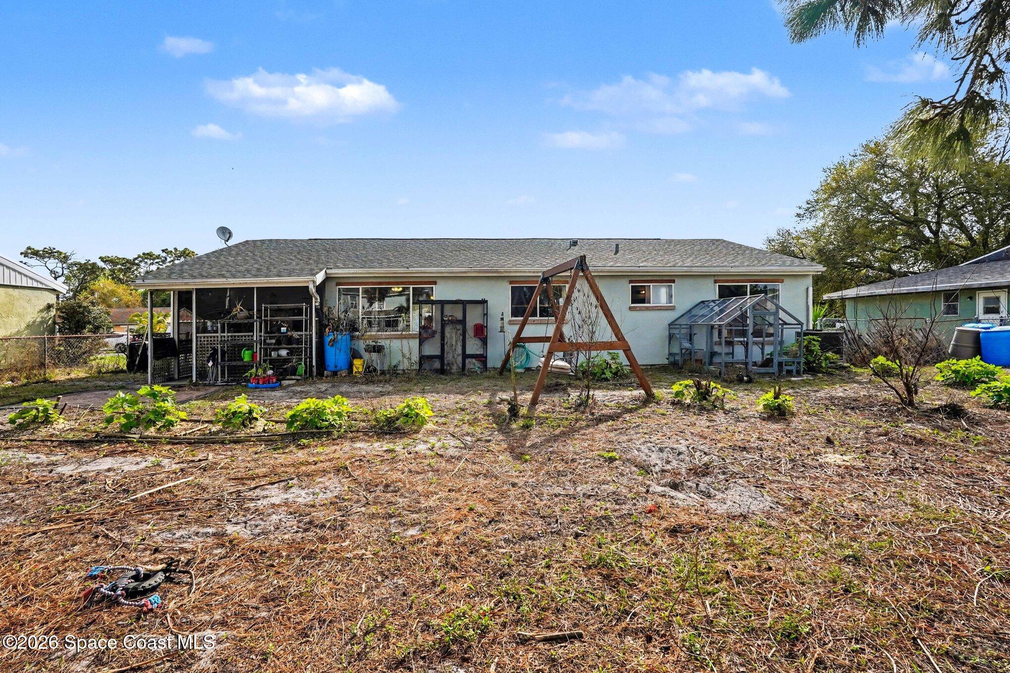 1076 Galty Circle Northeast Palm Bay, FL 32905 - Photo 28 of 31 027_file_9325