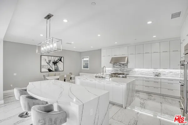 $3,195,000 | 20254 Liverpool Way, Porter Ranch, CA 91326