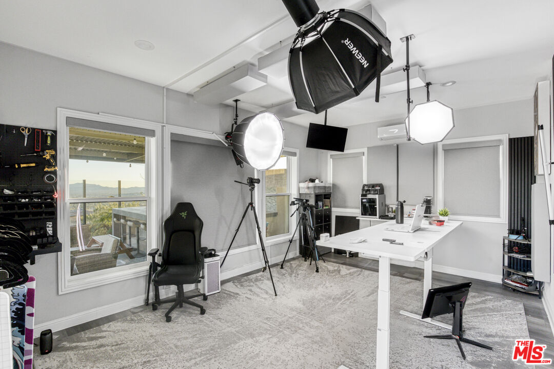 20254 Liverpool Way Porter Ranch, CA 91326 - Photo 18 of 54