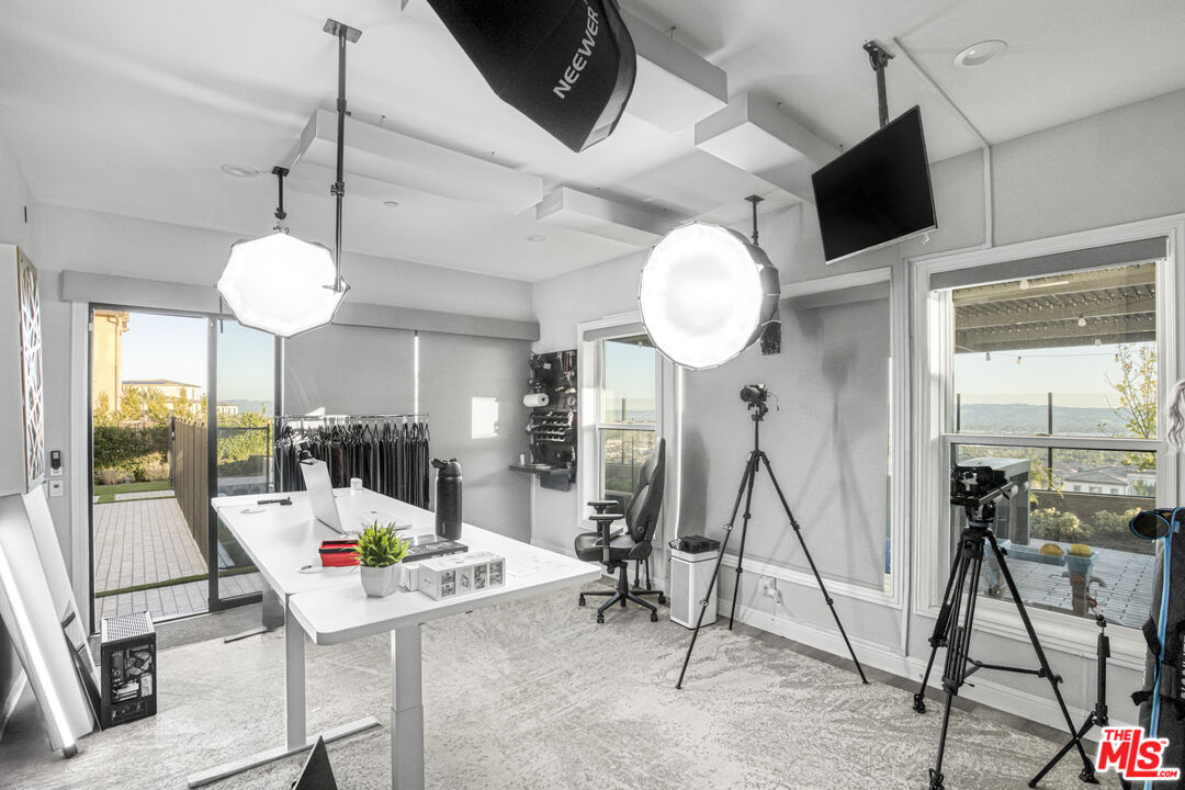 20254 Liverpool Way Porter Ranch, CA 91326 - Photo 19 of 54