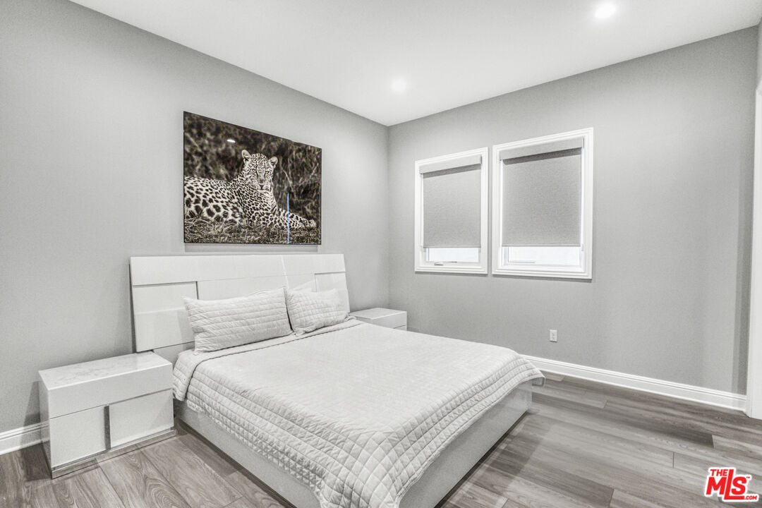 20254 Liverpool Way Porter Ranch, CA 91326 - Photo 22 of 54