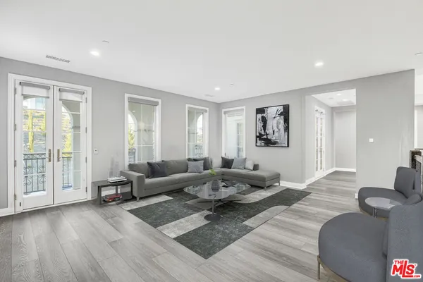 $3,195,000 | 20254 Liverpool Way, Porter Ranch, CA 91326