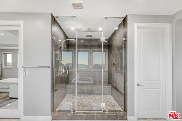 $3,195,000 | 20254 Liverpool Way, Porter Ranch, CA 91326
