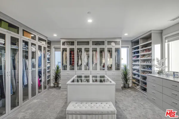 $3,195,000 | 20254 Liverpool Way, Porter Ranch, CA 91326