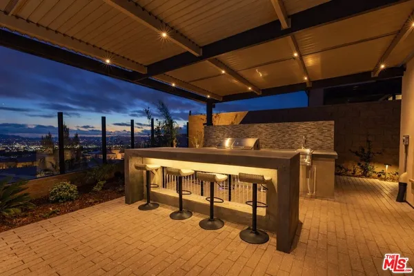 $3,195,000 | 20254 Liverpool Way, Porter Ranch, CA 91326