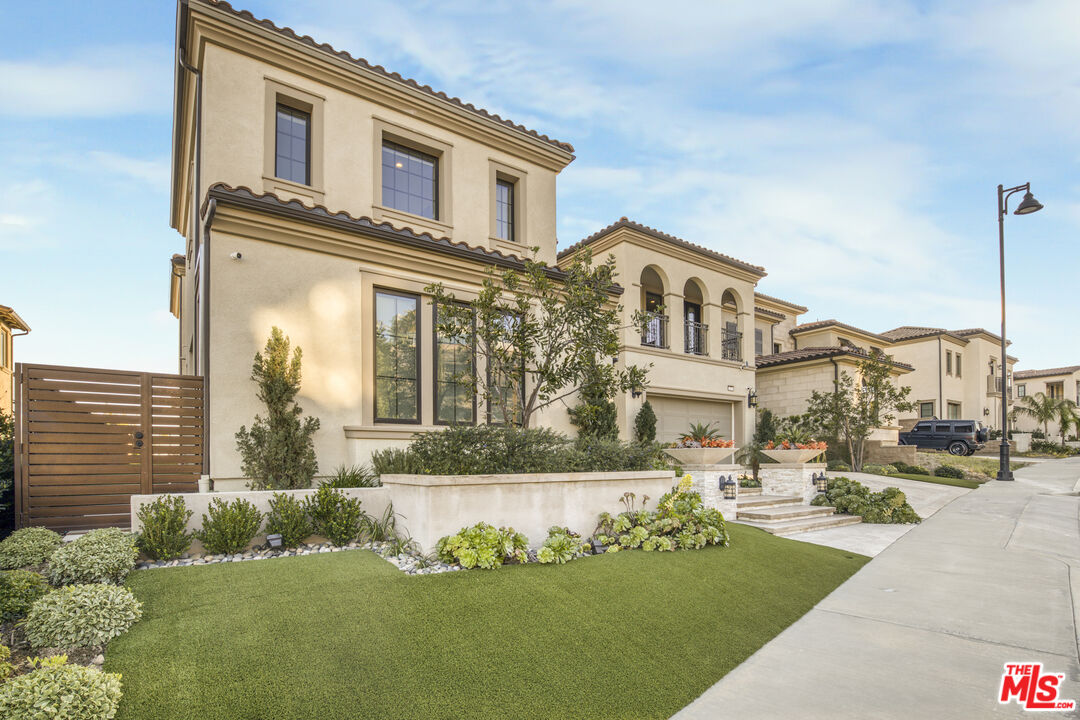 20254 Liverpool Way Porter Ranch, CA 91326 - Photo 47 of 54