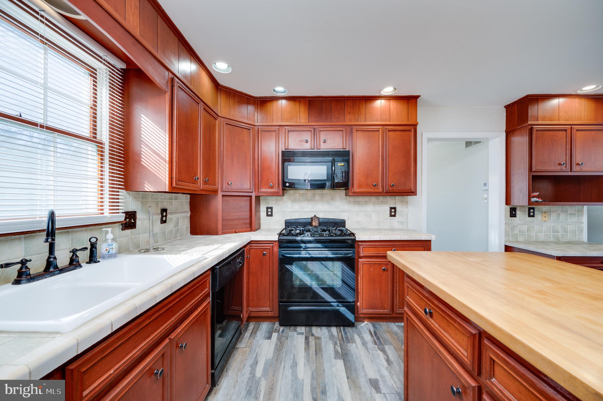 1401 Lorraine Road Reading, PA 19604 - Photo 30 of 67 Gallery Image 30