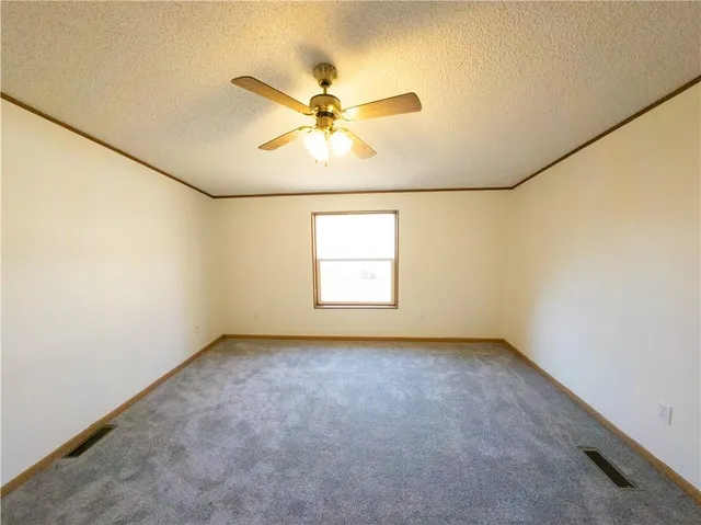 $220,000 | 209 Heylman Street, Fort Scott, KS 66701